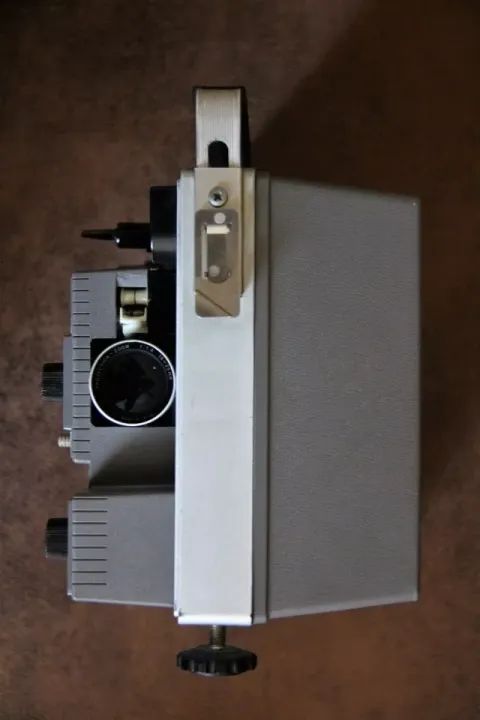 Projetor Cinema Realmatic Sd-8 - Made In Japan - Anos 60 - Foto 3