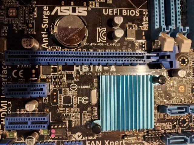 Placa MÃe Asus H61m A Espelho 14 De Desconto 