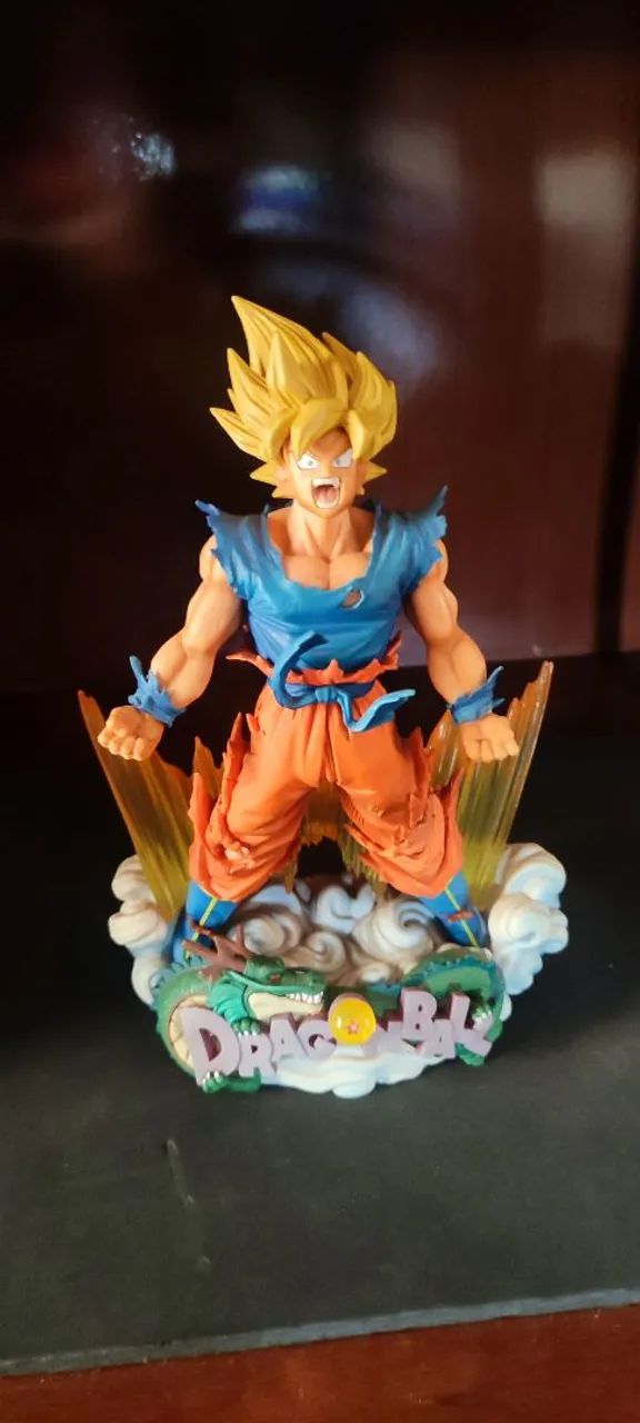 Action Figure Goku Super Saiyajin Dragon Ball Z - Original, Detalhada, Base Shenlong<br>
