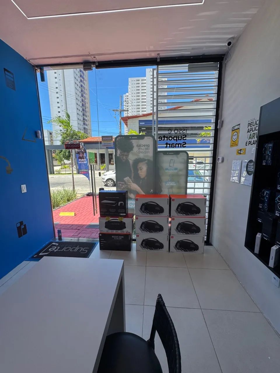 JBL Boombox 3 lacrada com nota fiscal 