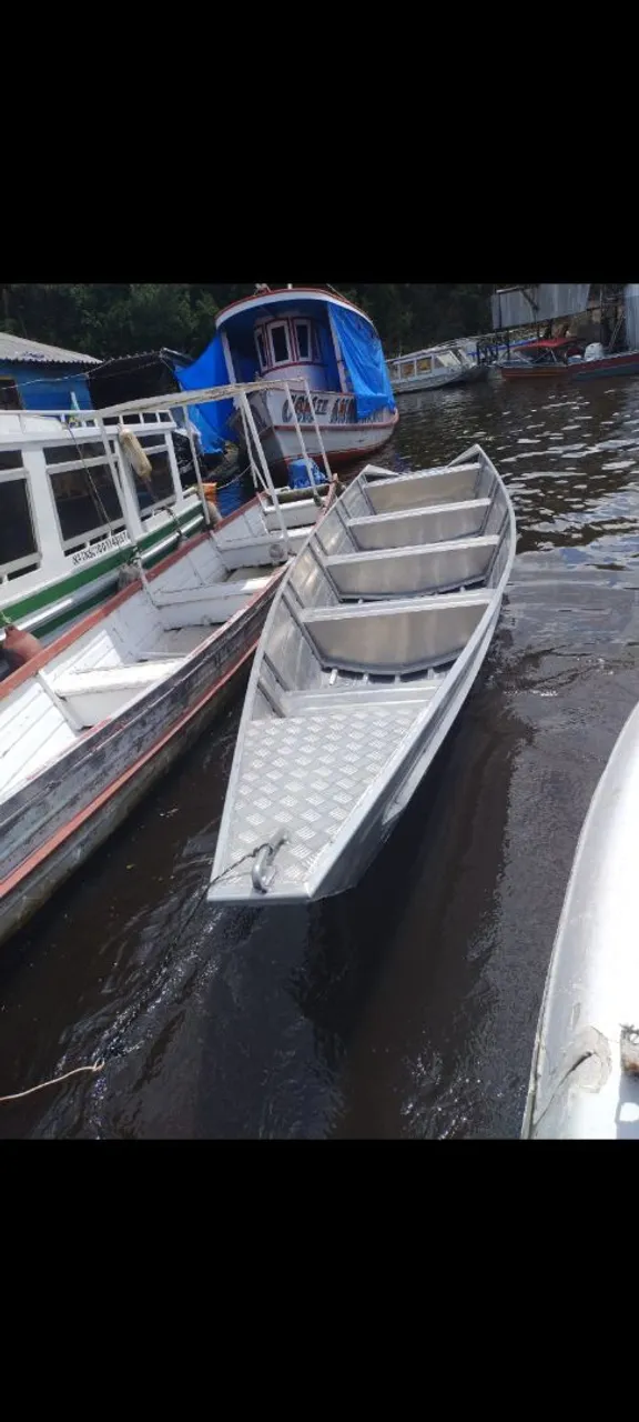 VENDO SO A CANOA DE 7 M ZERADA