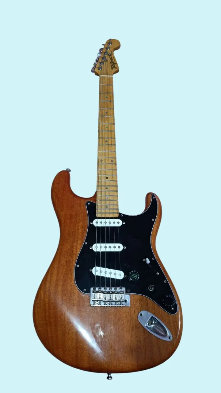 Guitarra Tagima Stratocaster T735 Brasil