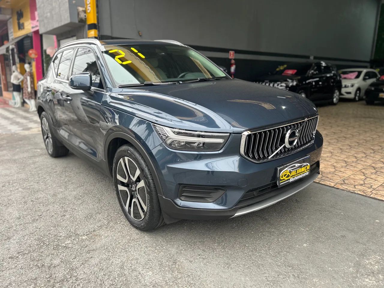 Volvo XC40 XC 40 T-5 Híbrido Momentum 1.5 262cv 2021 - Foto 2