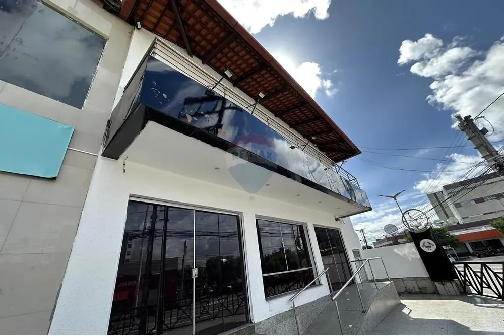 PONTO COMERCIAL NA AV. PONTES VIEIRA 300 M2
