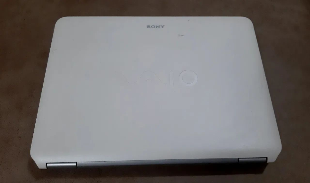 Notebook Sony Vaio PCG-7112 L com defeito