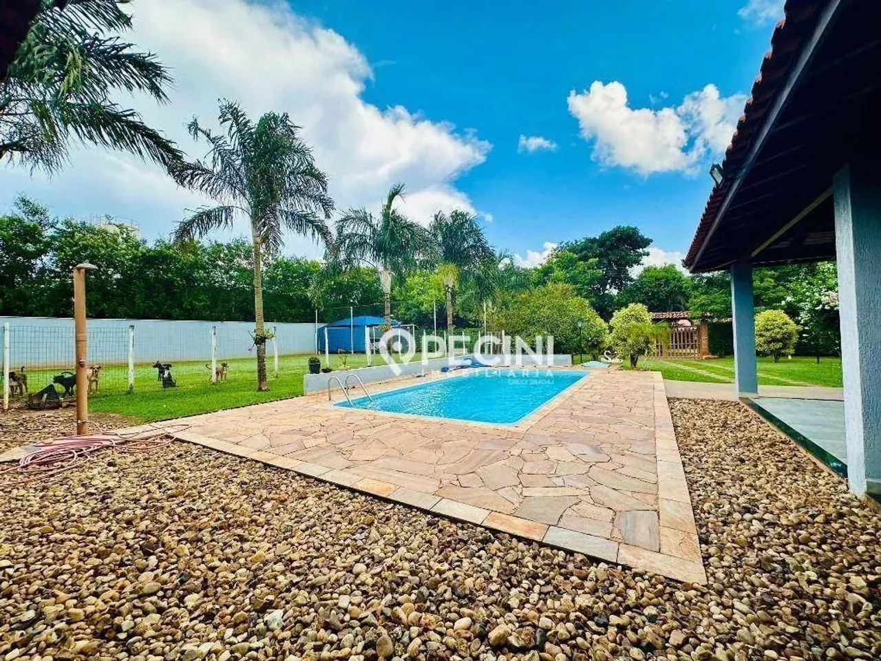 Casa à venda com 2 quartos,2 suítes e muita área verde. - Foto 3