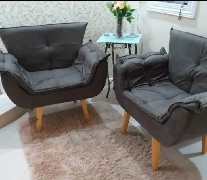 Na compra de 2 poltronas ganhe um puff de brinde 