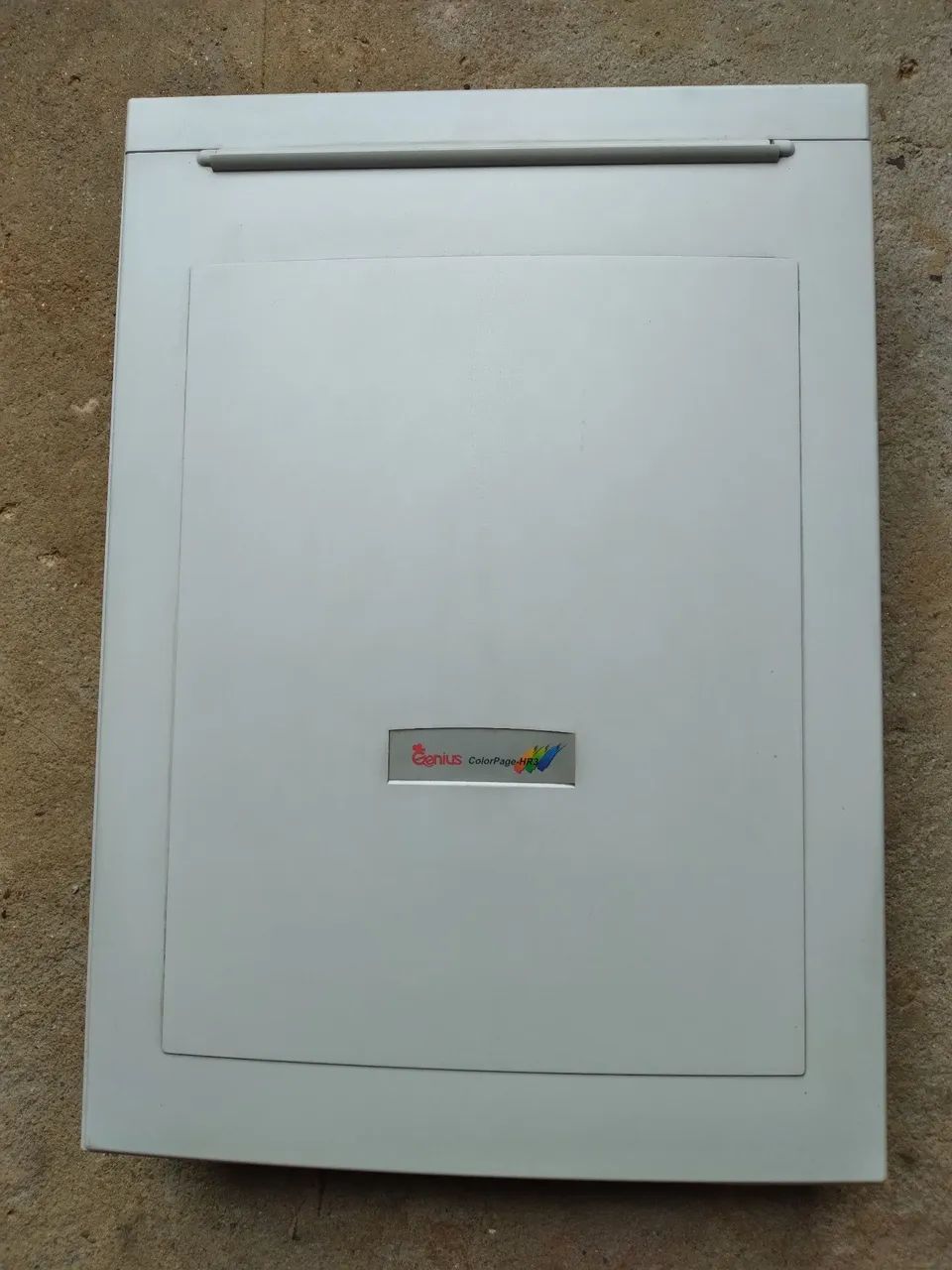 Scanner  Genius de mesa (relíquia)NÃO FUNCIONA