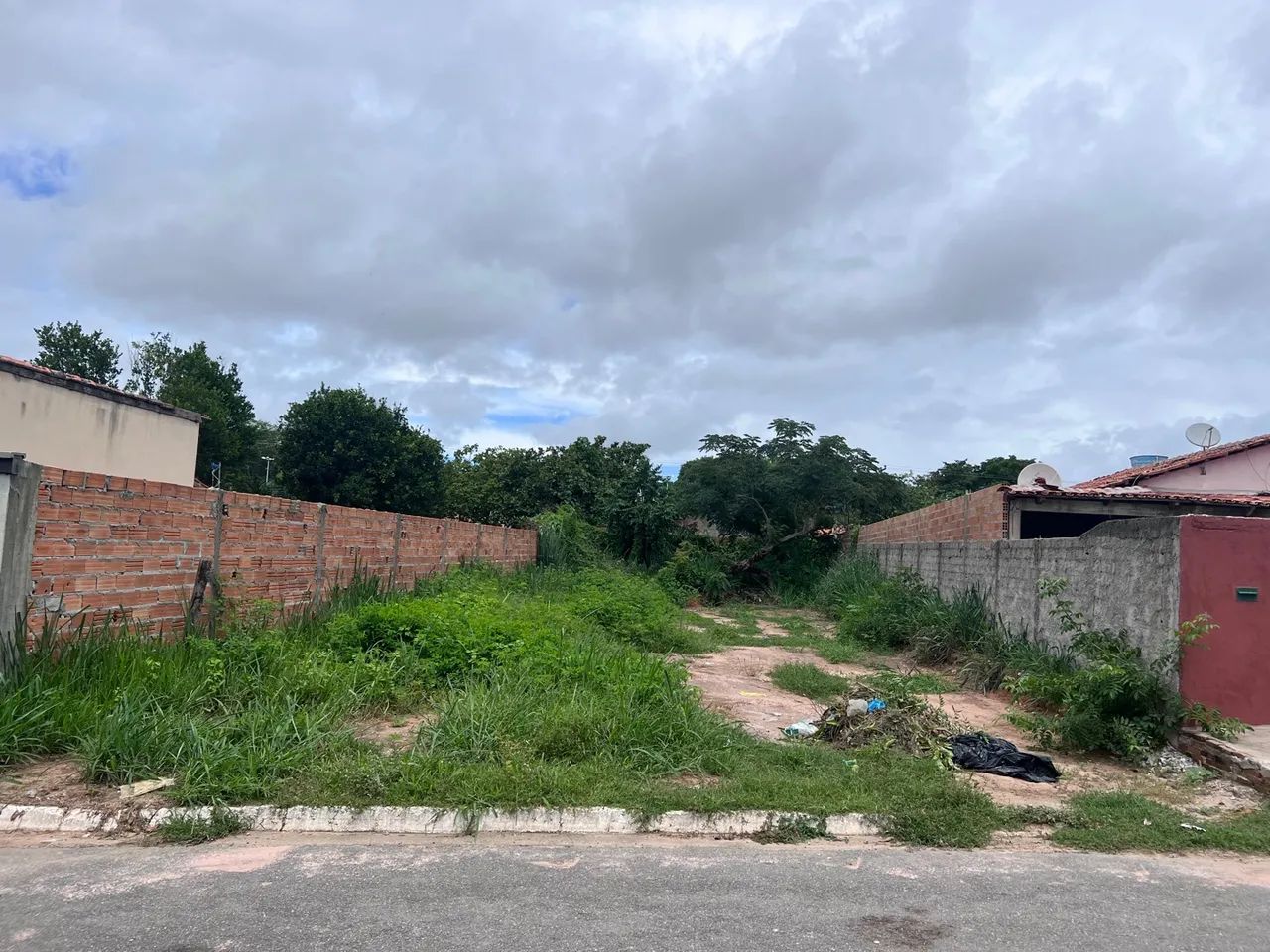 Vendo lote Aruanã GO  - Foto 4