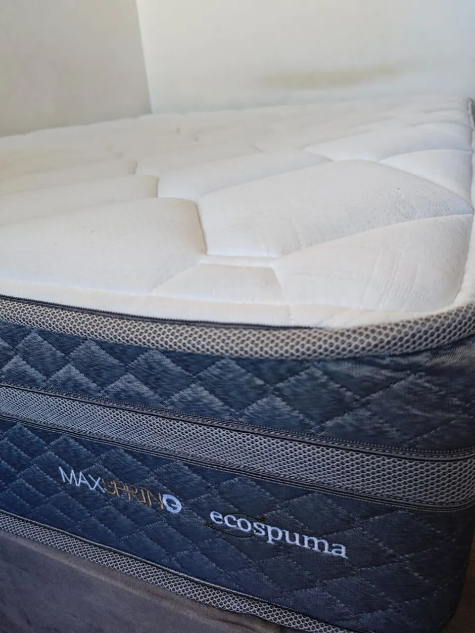 Colchão Maxspring Ecospuma Novo