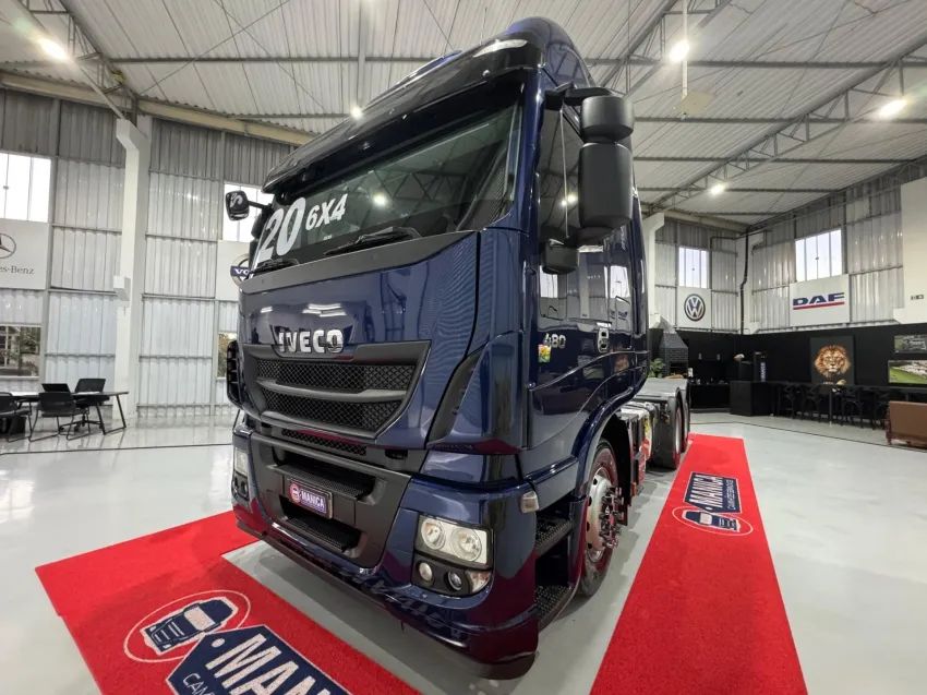 IVECO HIWAY 480 6x4 ANO 20 - Foto 3