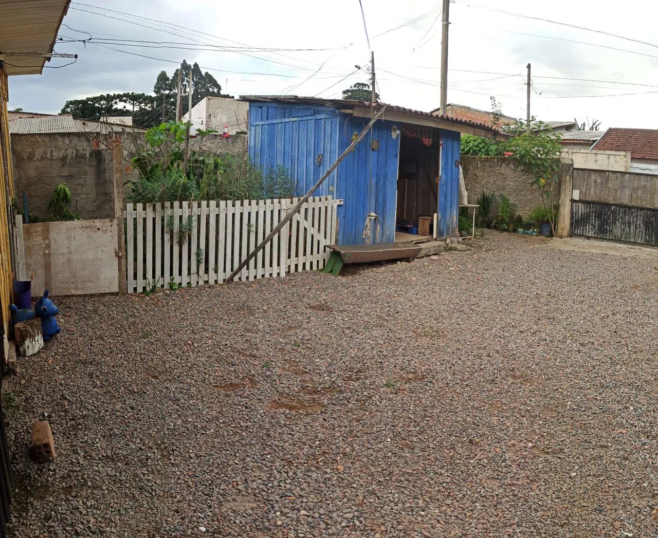 VENDE-SE TERRENO MURADO COM CASA - REGIÃO DO UMBARÁ/CURITIBA. - Foto 5