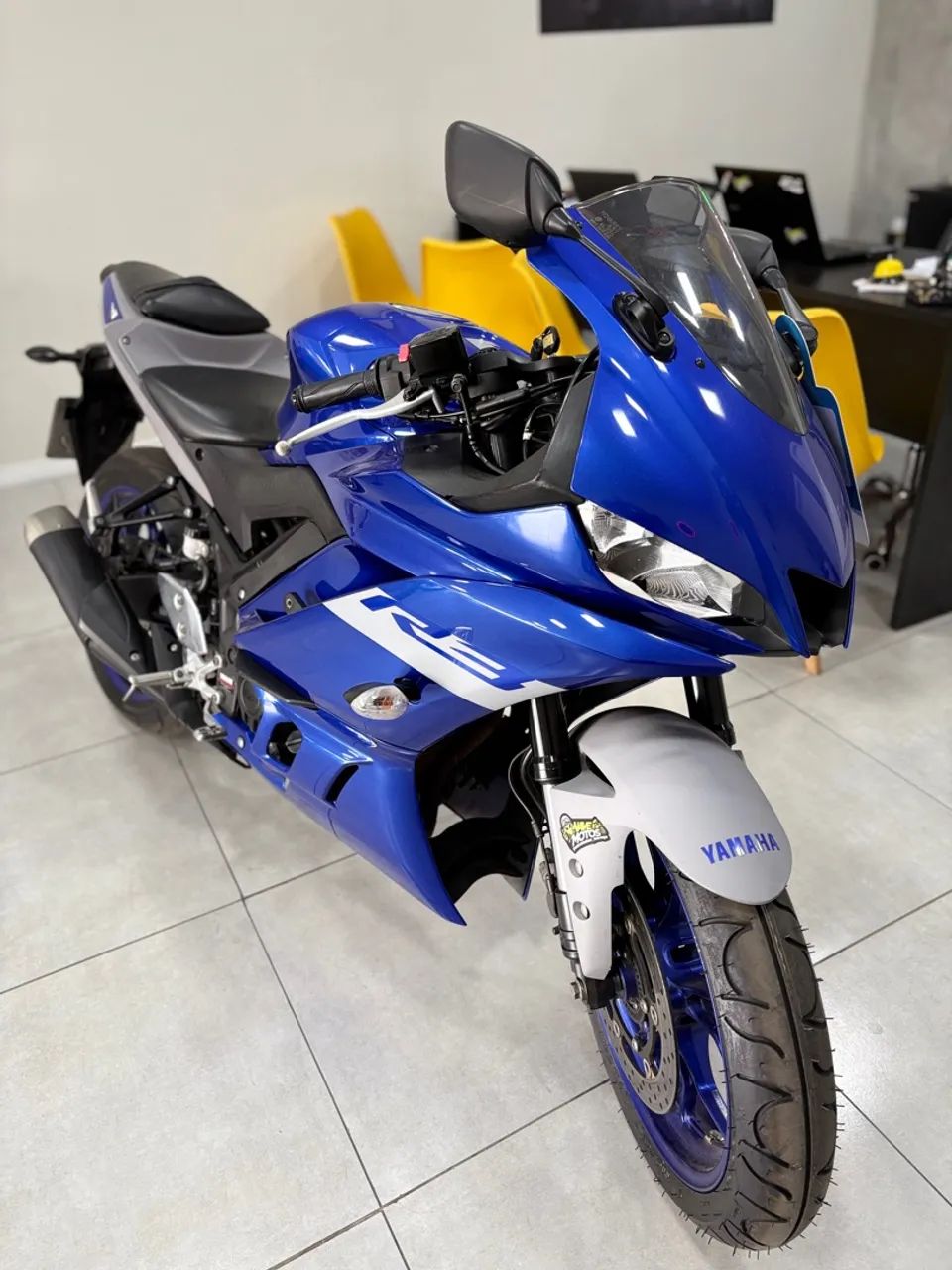 YAMAHA R3 2022 (financia ou cartão 18x) - Foto 4