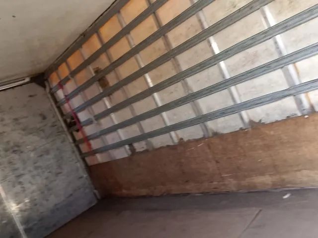 BAUS VARIOS MODELOS SECOS E REFRIGERADOS preços a combinar - Foto 4