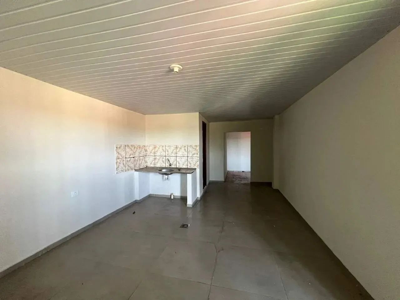 Salão com sobrado nos fundos - Foto 3