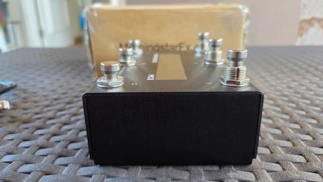 Controlador midi Morningstar MC6 MKII - Foto 4