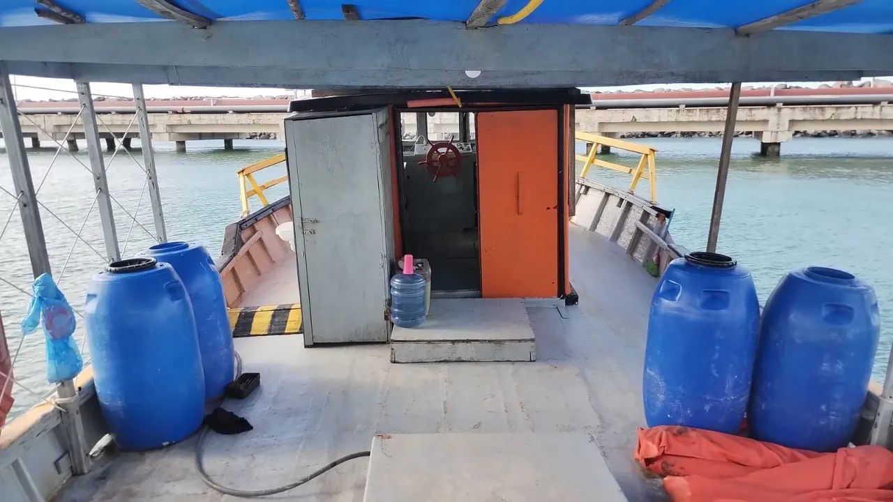 Barco de pesca com Licença  - Foto 4