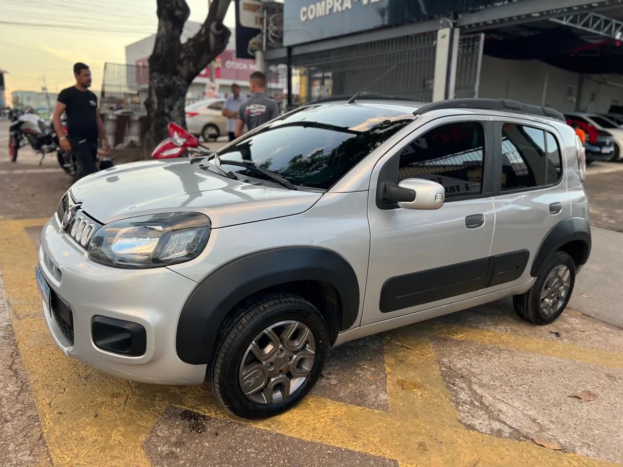 Fiat Uno Way 1.0 Flex Manual 2015/2016  131.000 km  R$: 46.900$ - Foto 4