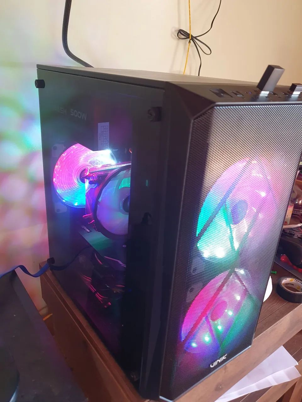 PC gamer i7 7700, 16 GB RAM, SSD256 GB, HD 1TB, placa de vídeo RTX