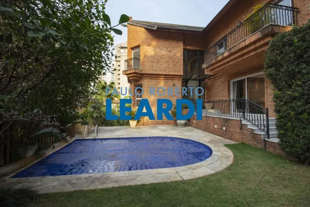 CASA EM CONDOMÍNIO - REAL PARQUE - SP
