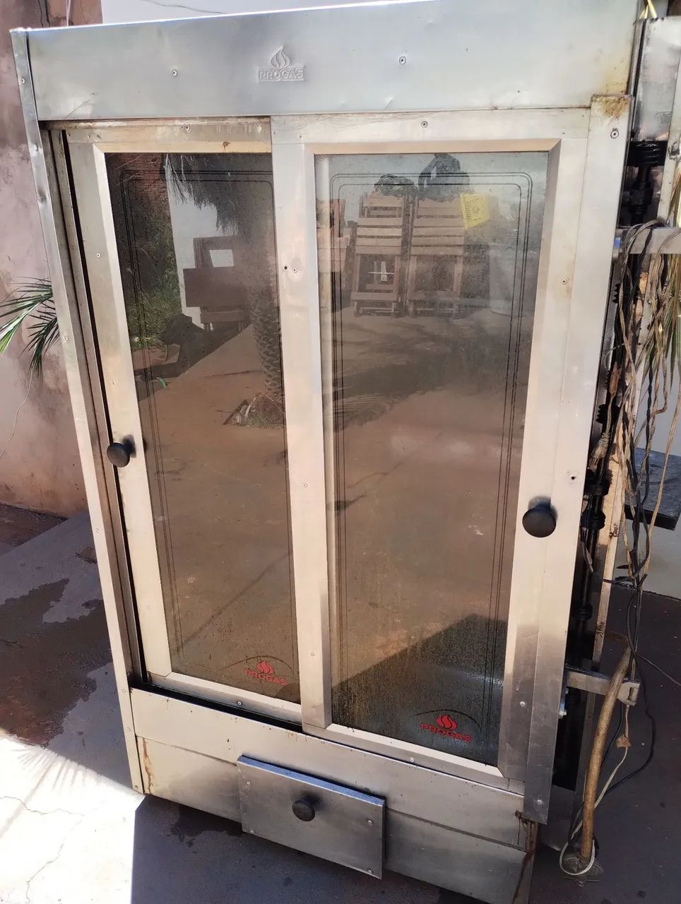 Máquina de assar frango 