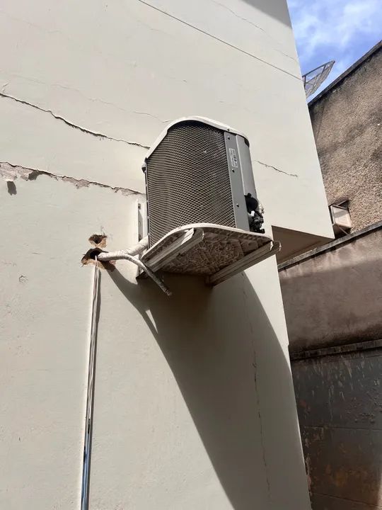 Ar Condicionado Electrolux Split Ecoturbo 9000 BTUS - Foto 4