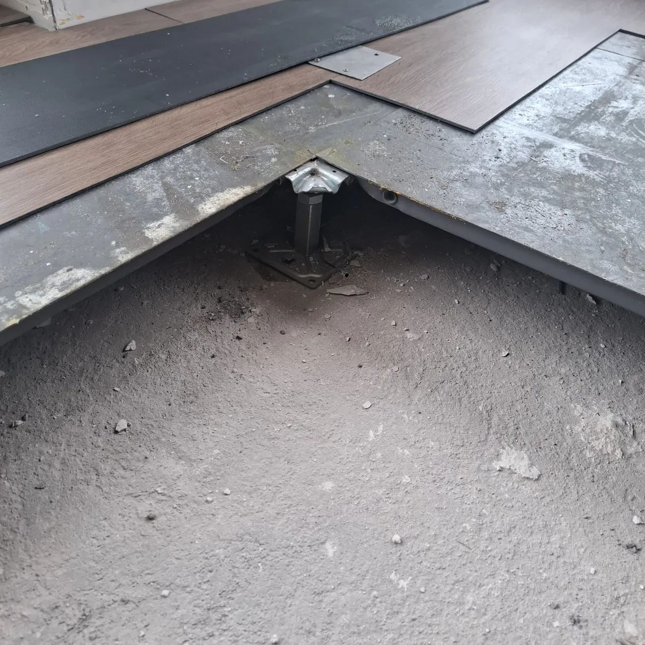 Piso elevado e piso vinílico  - Foto 3