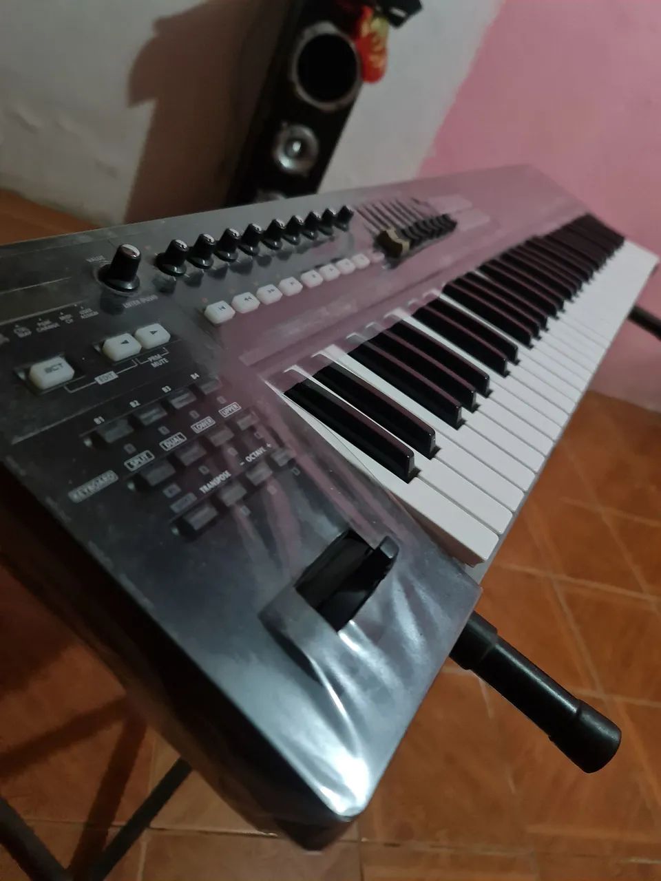 Vendo teclado Roland A800 pro Midi estado de novo, barato.. - Foto 3