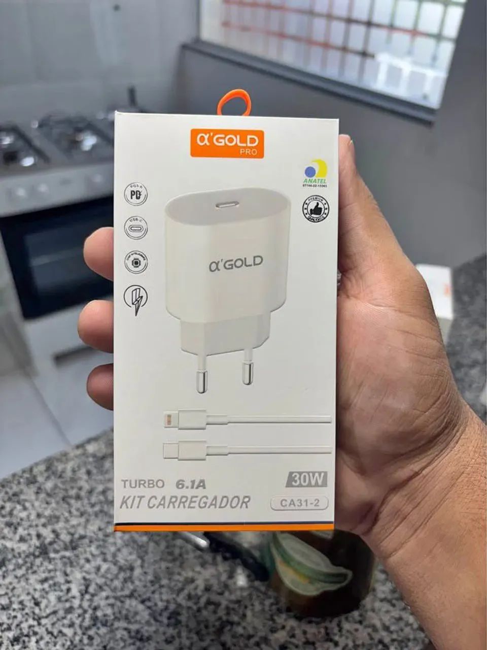 Carregador de celular turbo