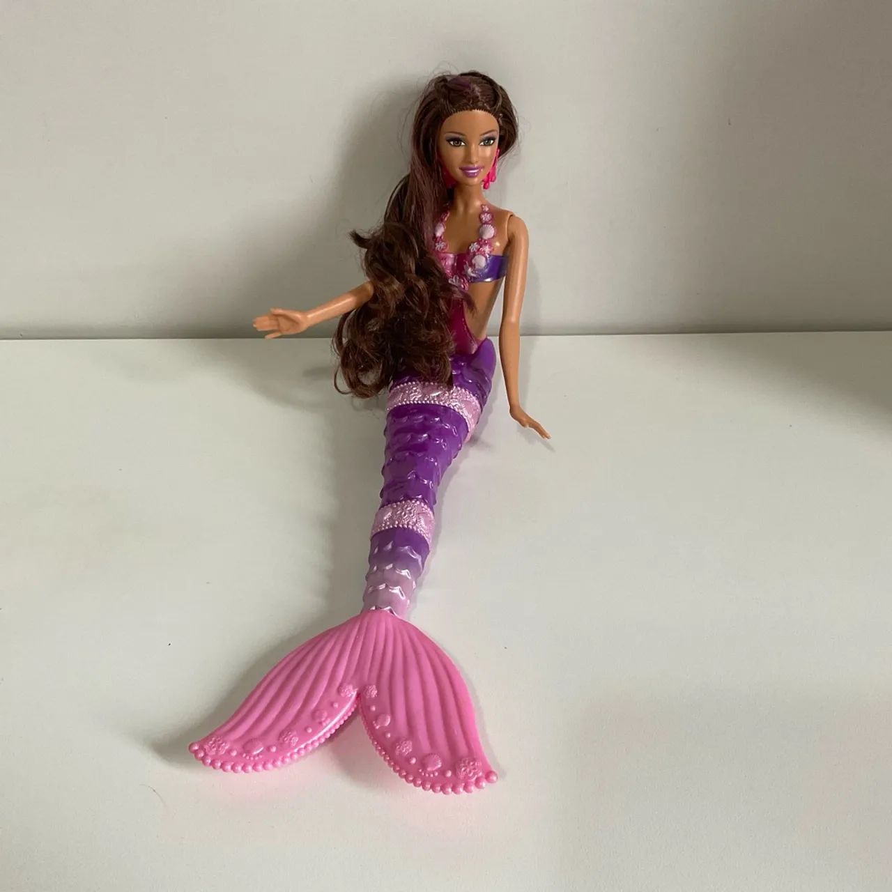 Boneca Barbie Teresa Sereia Muda de Cor
