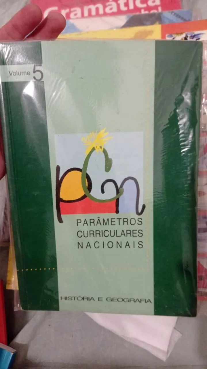 Livros Fundamentos de Didática, Parâmetros Curriculares e Avaliação  - Foto 2