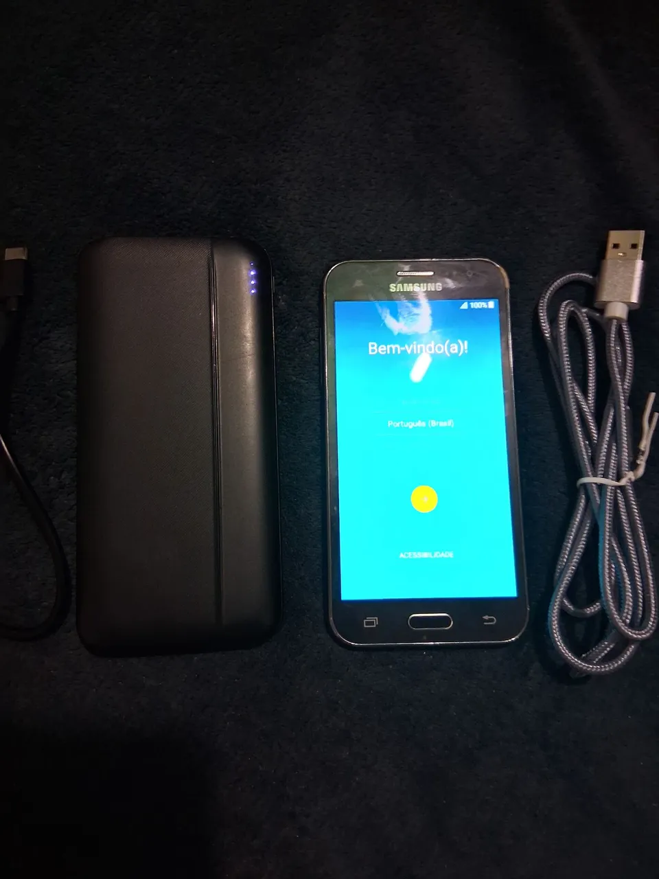 Samsung J2 + carregador portátil