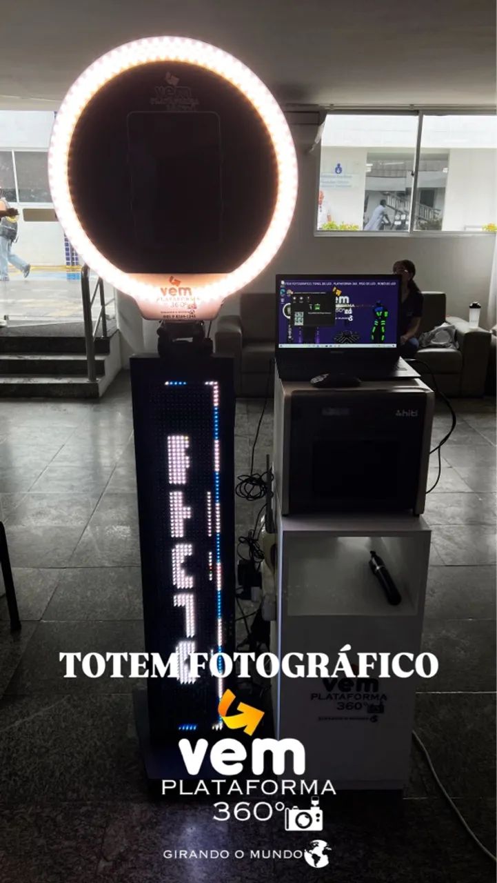 Totem Fotográfico Vem Plataforma 360