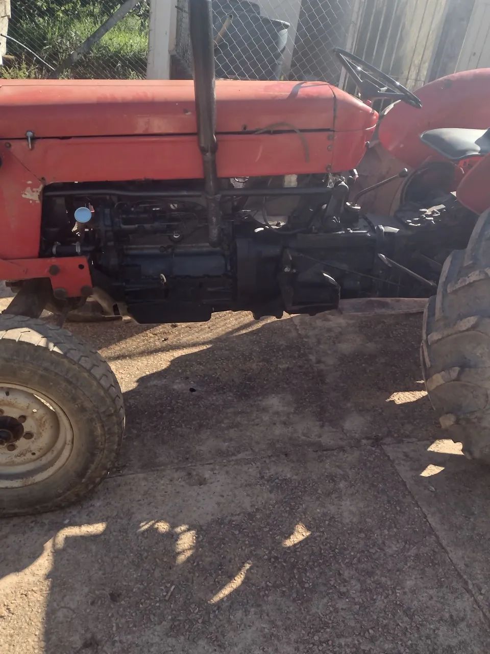 Vendo trator 65x Massey Ferguson  - Foto 2
