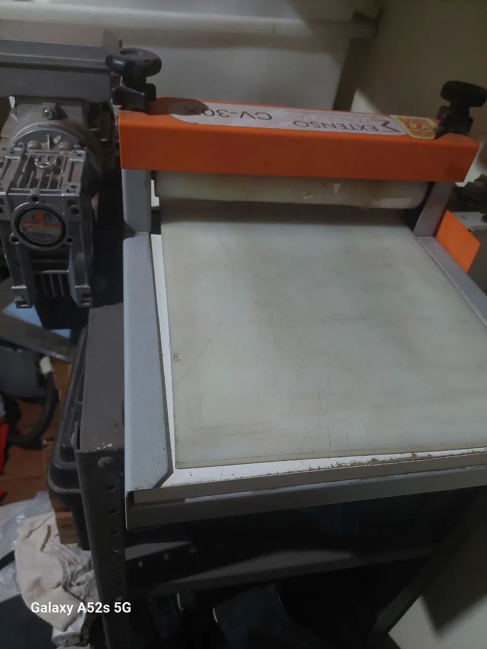 Maquina corte e vinco 