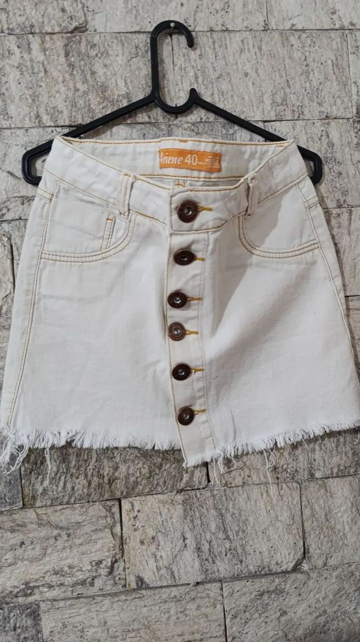 Saia Jeans Branco com Botões 