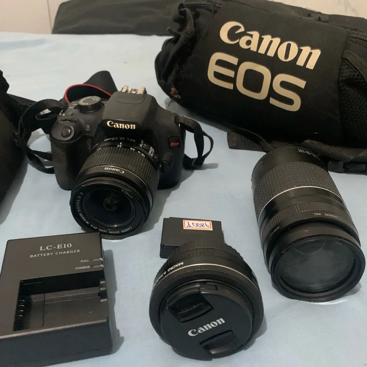 Canon T5 (corpo) + 3 lentes + 2 bags + cartão de memória san disk OPORTUNIDADE ÚNICA - Foto 3