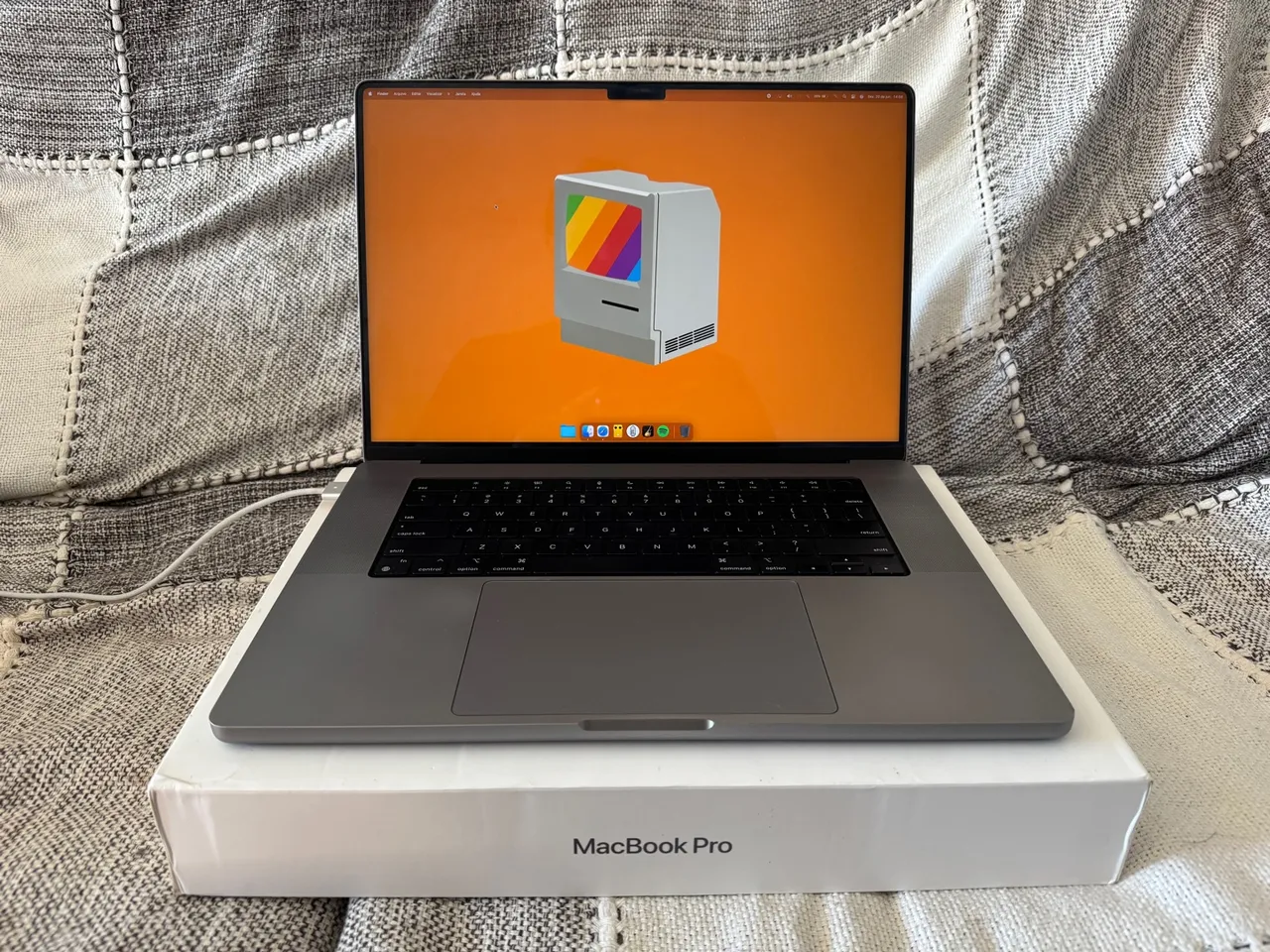 MacBook Pro 16p M1 Pro | 16 GB RAM | 512 GB SSD | Completo