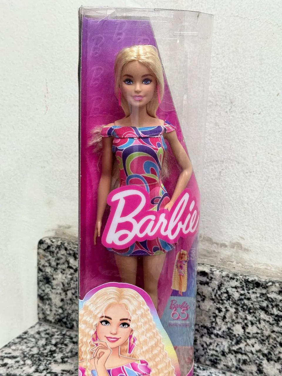 Barbie tottally hair na caixa fashionista 223 - Foto 3
