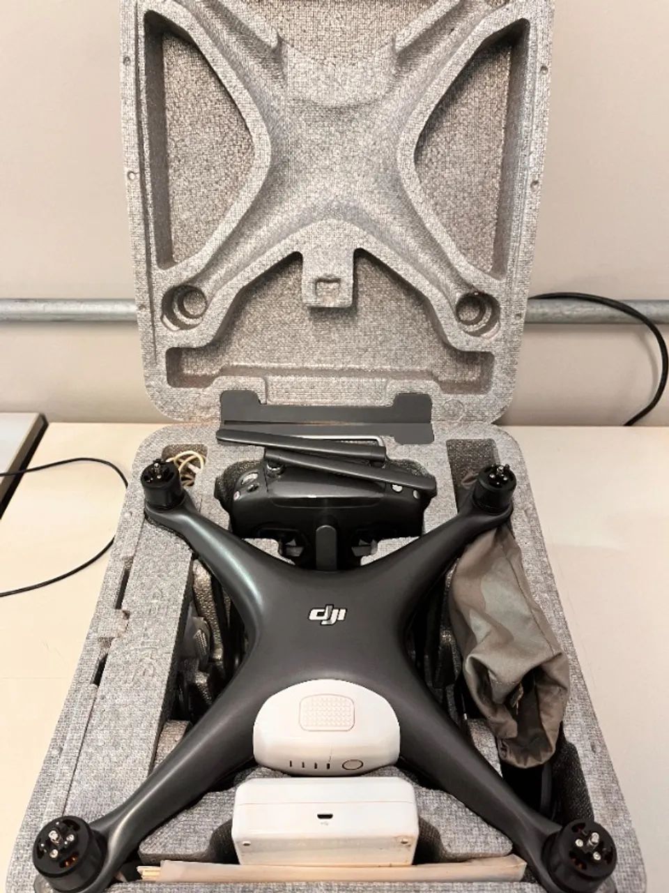 Drone Phantom 4 PLUS - DJI64303755723906120