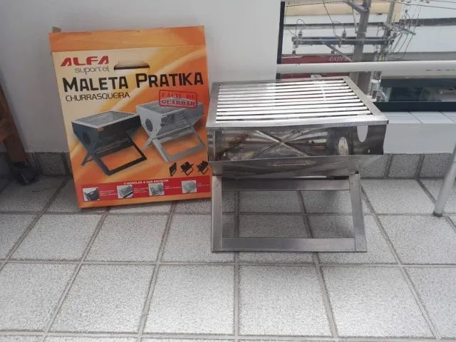 Kit Camping; Barraca, mesa e churrasqueira - Foto 3