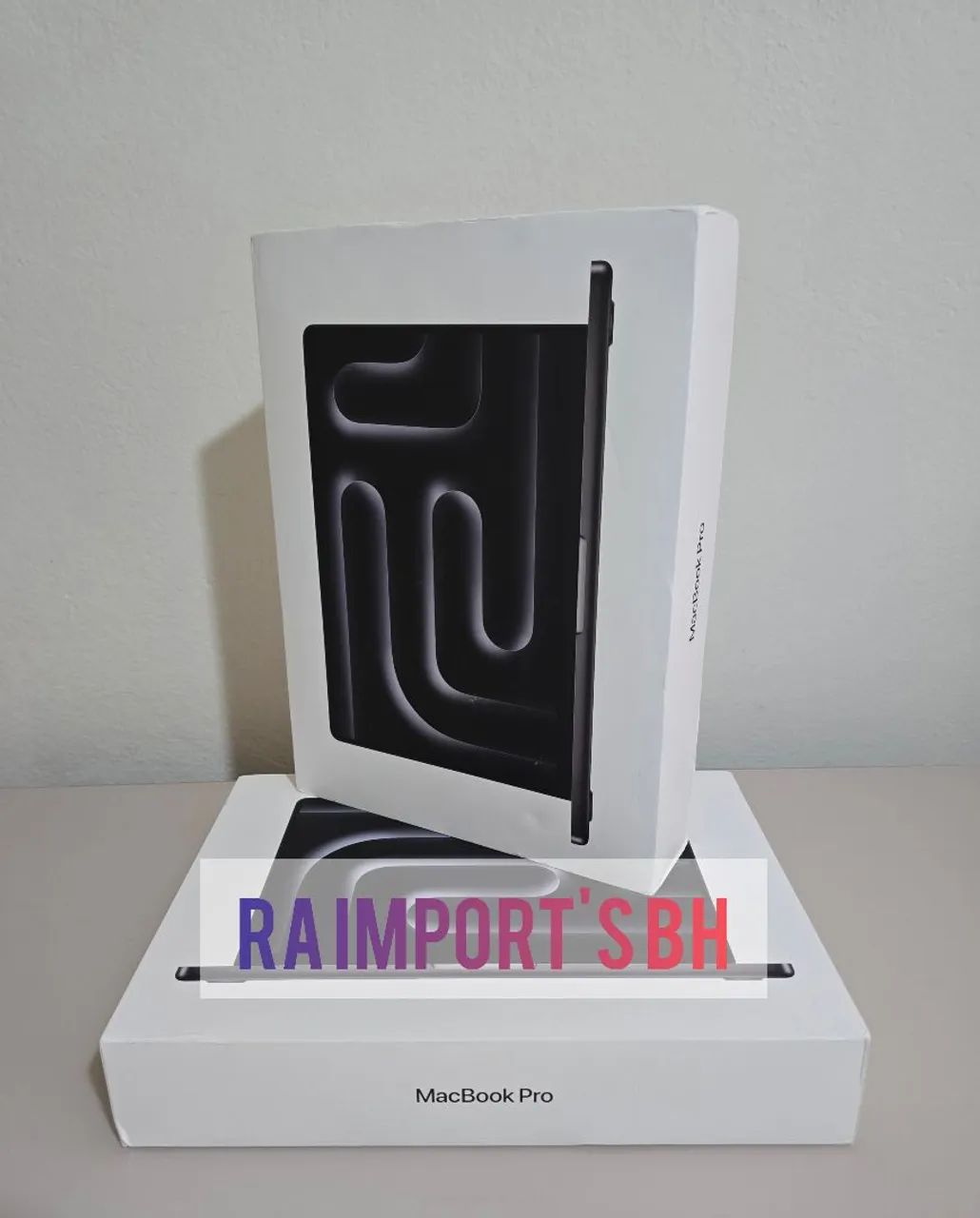 MACBOOK PRO M5 2025 24GB RAM 1TB SSD 14