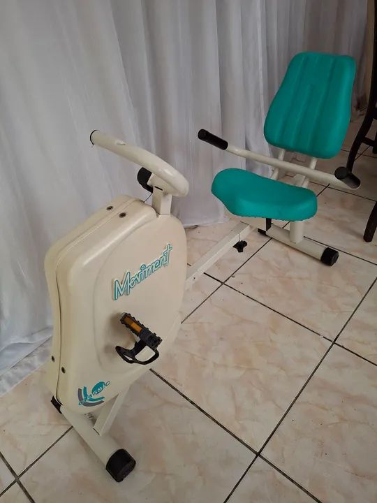 Bicicleta Ergométrica de Reclinar Movement