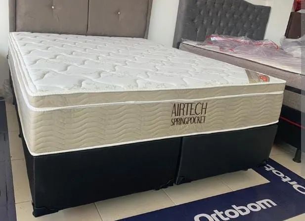 Colchão Queen Ortobom+ Box Queen !!