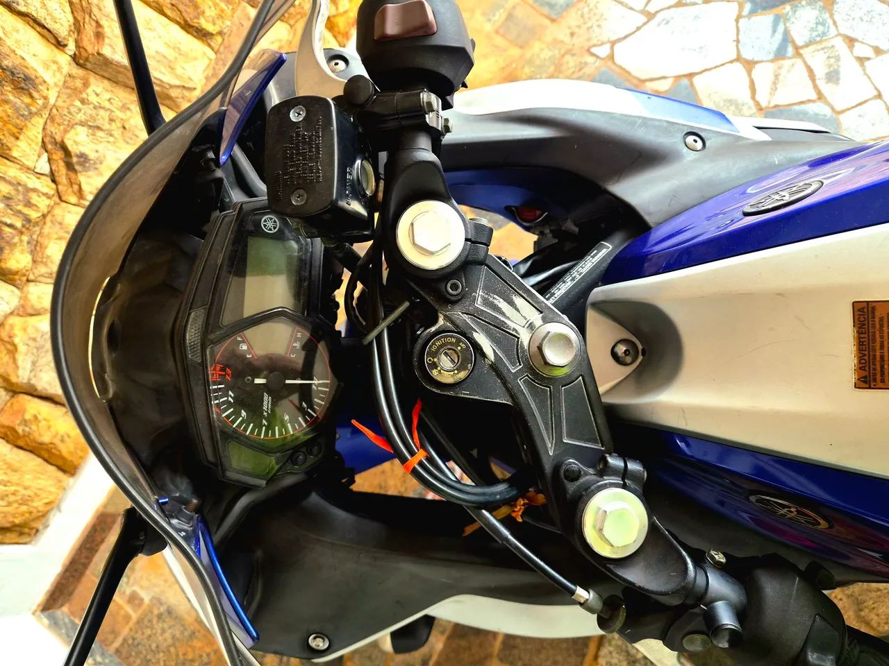 Moto R3  - Foto 3