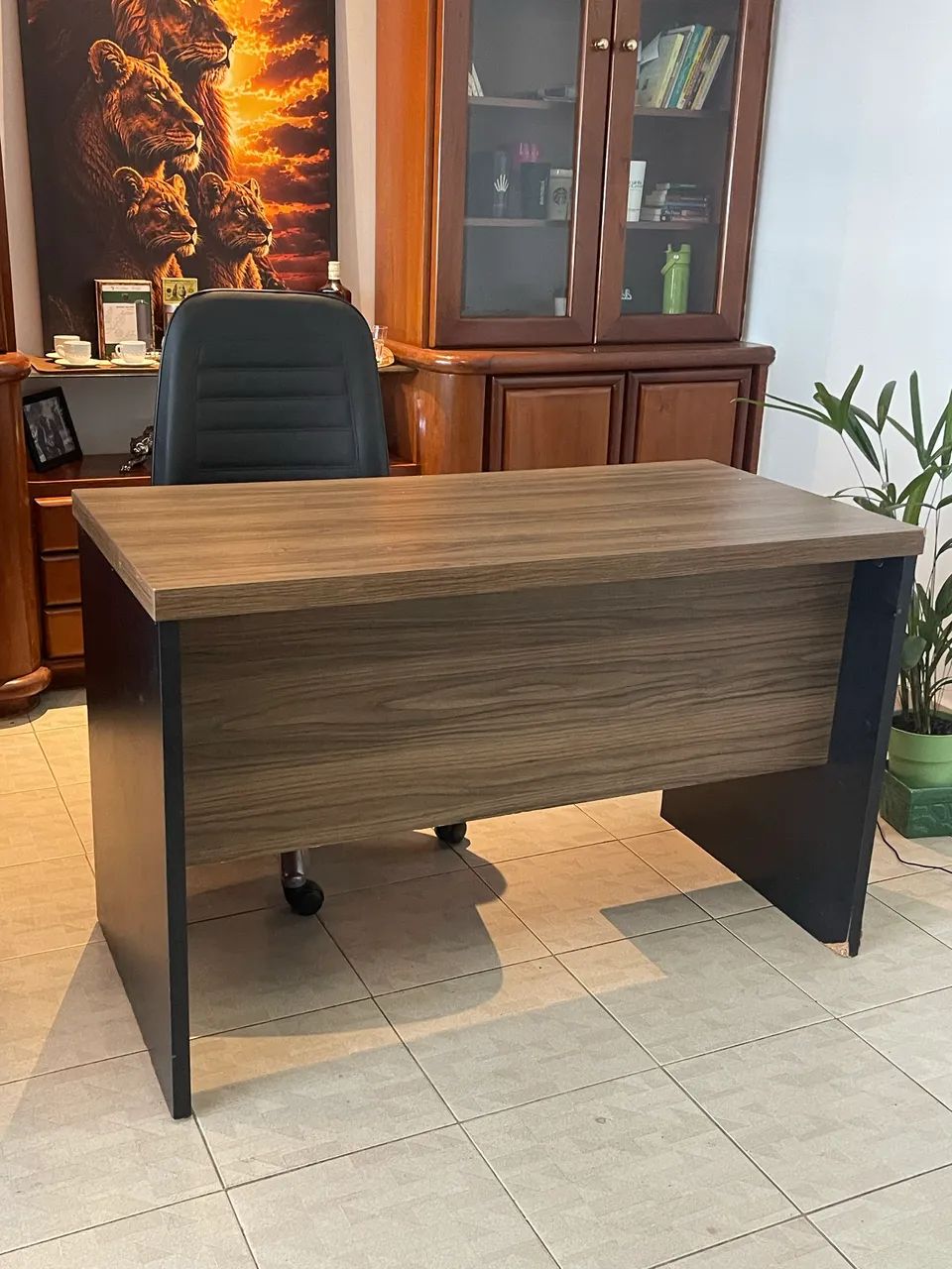 Mesa escritório robusta