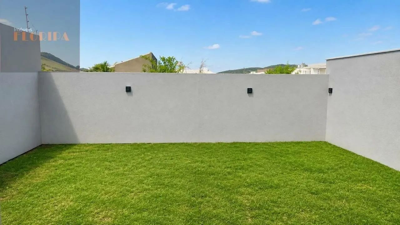 Casa com 3 dormitórios e financiável no Carianos - Foto 5