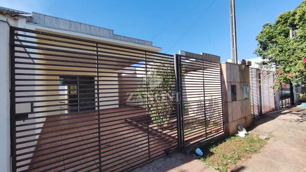 ALUGA-SE CASA, 3 QUARTOS JD MONTERREY, SARANDI -PR
