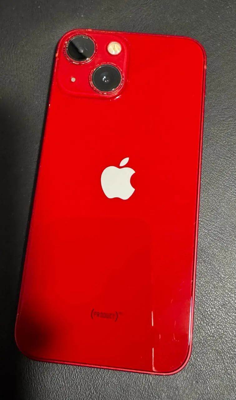 Vendo iPhone 13 mini vermelho, com 128GB, bem conservado. 