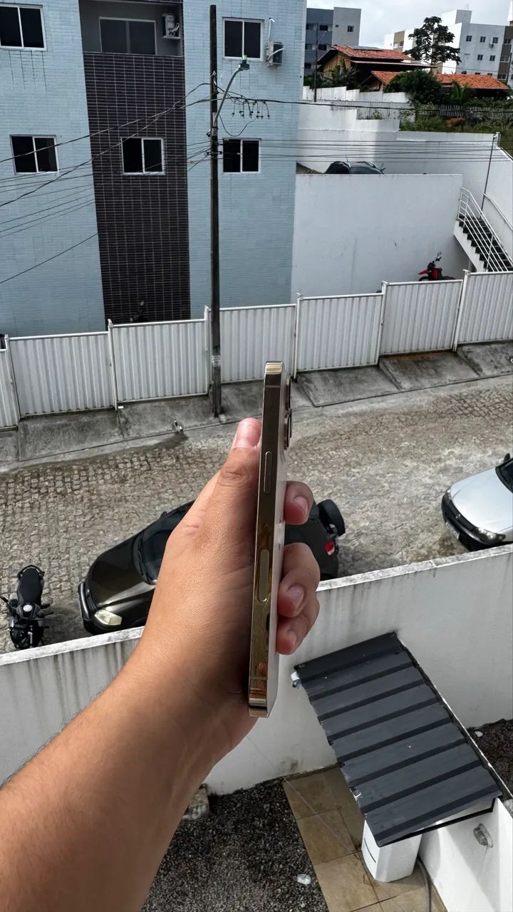 IPHONE 13 pro - Foto 4